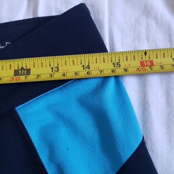 Under Armour All Season Gear Workout Yoga Pants Wide Leg Size Small - Picture 7 of 7